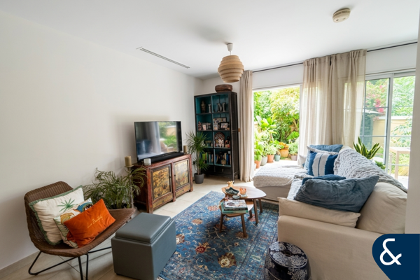 Private Garden | Double Bedroom | Good BUA